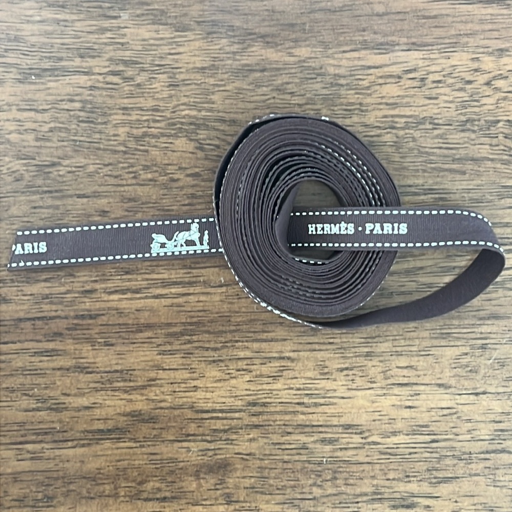 HERMES 14’ Uncut Ribbon